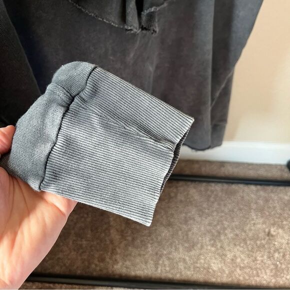 Free People Women's Small Sweater. - Picture 4 of 7